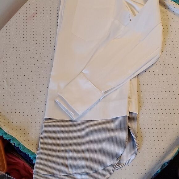 WHITE HOUSE BLACK MARKET  button down - Picture 1 of 5